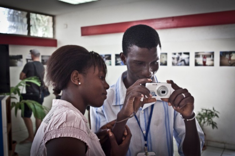 EXHIB OPENING_CAMERA-0396