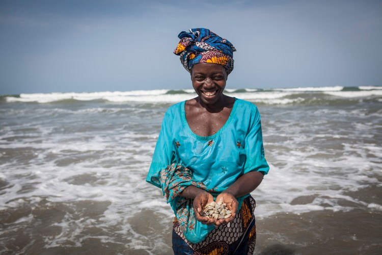 Cockle collectors near Gunjur
