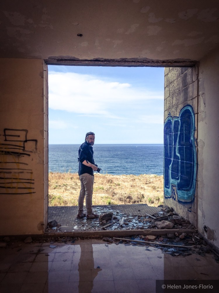 Jason Florio, photographer, and the Mediterranean Sea, Malta ©Helen Jones-