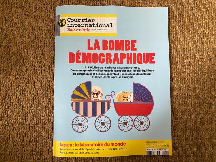 Media: Courier International - cover of magazine Oct-Nov 2022